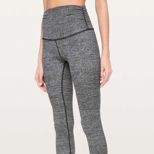 Lululemon Still Mind Nulu Tights 28", New no TAG, size 4 (XS-S), Ice Grey Black